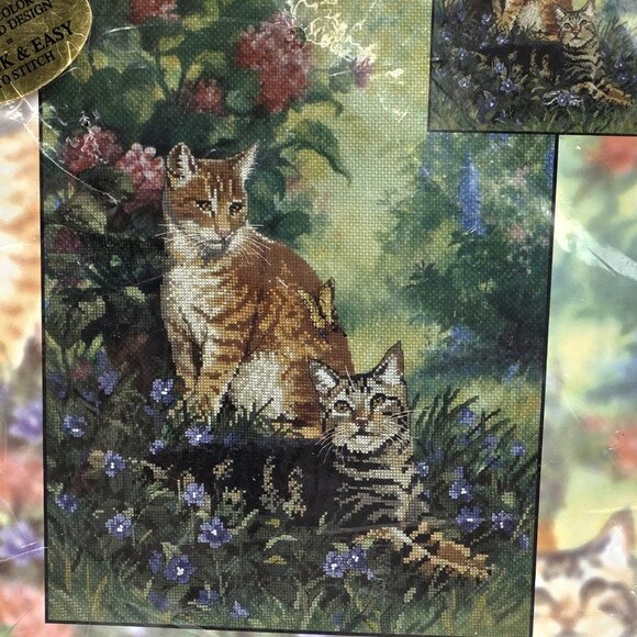 Candamar Designs Cats Hobbs & Topper Picture Embellished Cross Stitch Kit 51069 - Picture 2 of 5